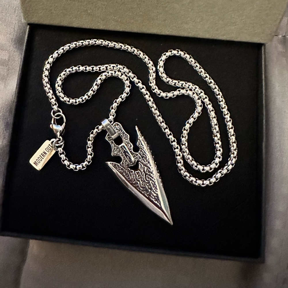 Arrowhead Chain Necklane